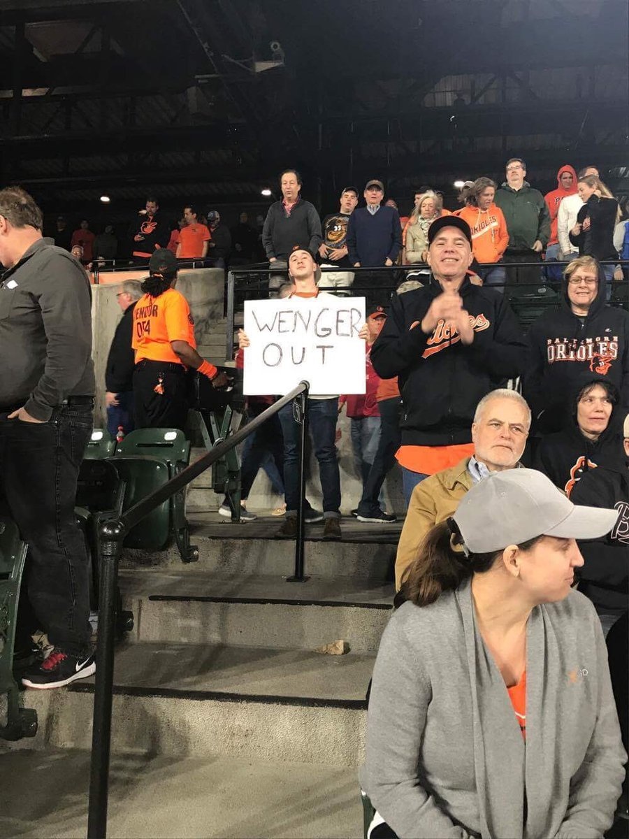 Cuoc chien chong HLV Wenger cua CDV Phao thu da phat trien toan cau anh 7