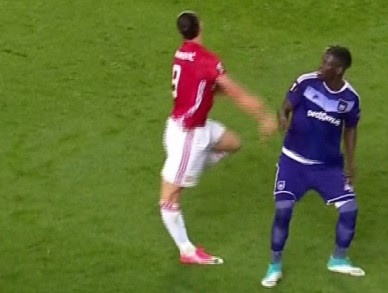 Mourinho khen ngoi Rashford va lo ngai chan thuong cua Ibra va Rojo anh 2