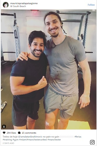 Tháo nẹp chân, Ibra thảnh thơi nghỉ dưỡng ở Miami ảnh 7 Thao nep chan, Ibra thanh thoi nghi duong o Miami anh 7