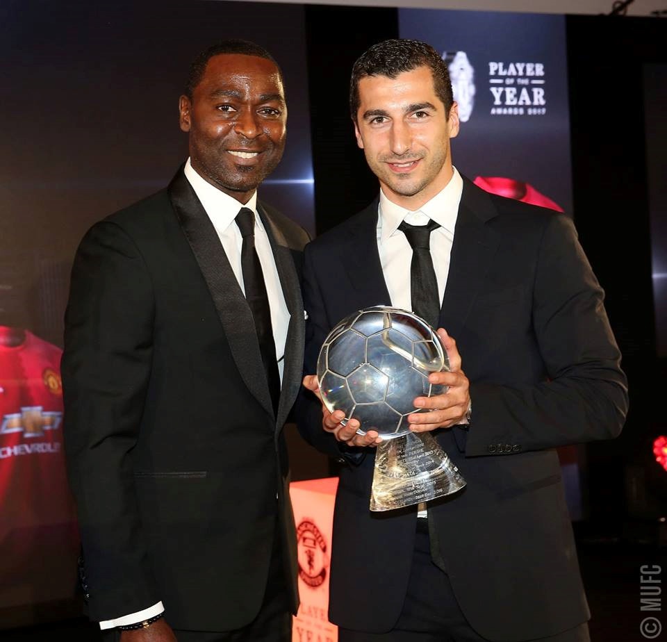 Em ho Nani xuat sac gianh giai thuong Jimmy Murphy cua Man Utd anh 10