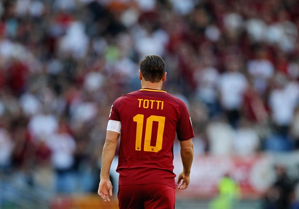 ‘Hoang tu’ Totti nghen ngao trong tran dau cuoi cung cho Roma anh 10
