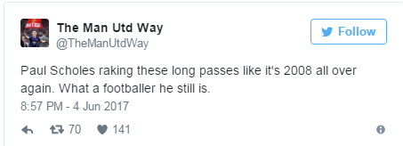 Co dong vien ‘dien dao’ vi pha chuyen bong cua Scholes cho Rooney anh 10