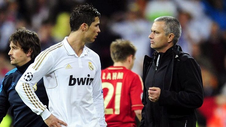 Ronaldo - Mourinho va cuoc chien suot 10 nam qua anh 6