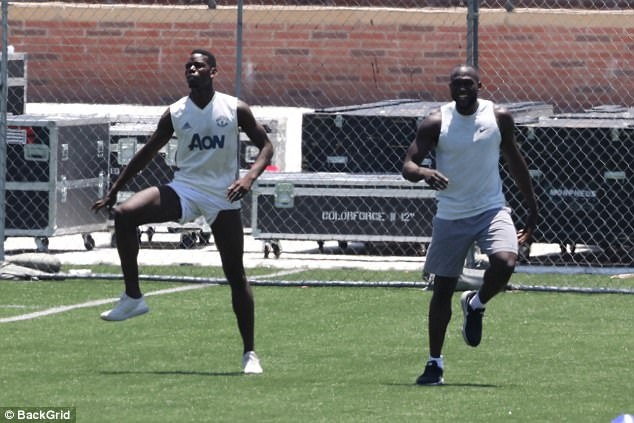 Nghỉ dưỡng tại Mỹ, Pogba cua được bạn gái xinh đẹp ảnh 5 Nghi duong tai My, Pogba cua duoc ban gai xinh dep anh 5