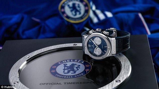 Cầu thủ Chelsea được tặng quà trước mùa giải mới ảnh 5 Cau thu Chelsea duoc tang qua truoc mua giai moi anh 5