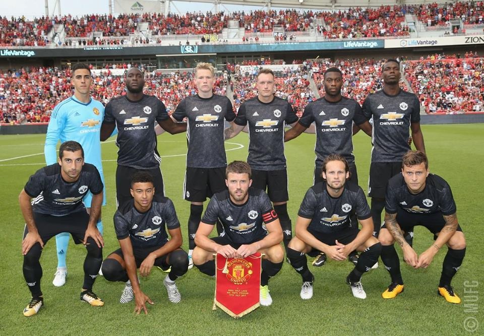 Lukaku ghi ban dau tien,  MU nhoc nhan danh bai Real Salt Lake anh 1