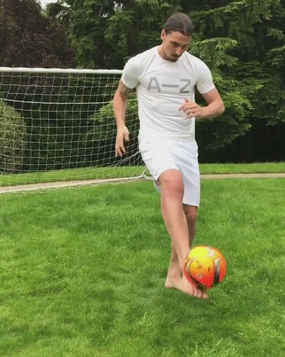 Tu tin tang bong nghe thuat,  Ibra san sang tro lai anh 6