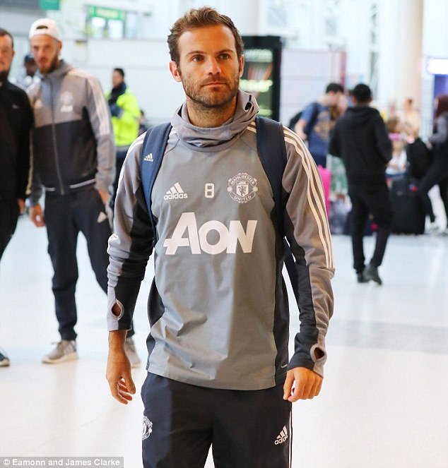 Matic hứng khởi trong chuyến du đấu đầu tiên cùng MU ảnh 7 Matic hung khoi trong chuyen du dau dau tien cung MU anh 7