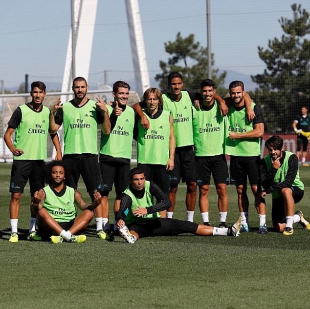 Tich cuc luyen tap,  Ronaldo san sang cho tran dai chien voi Barca anh 6