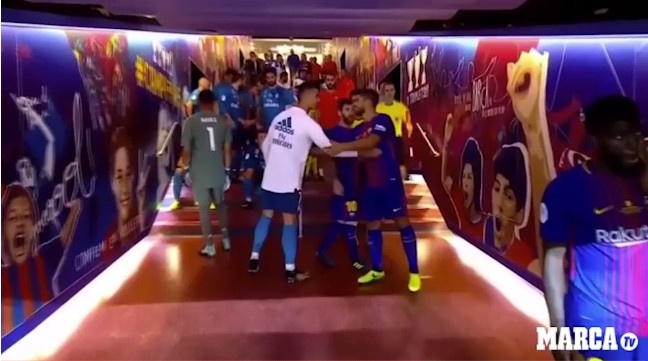 Ronaldo chung minh anh va Messi khong he co hiem khich anh 5