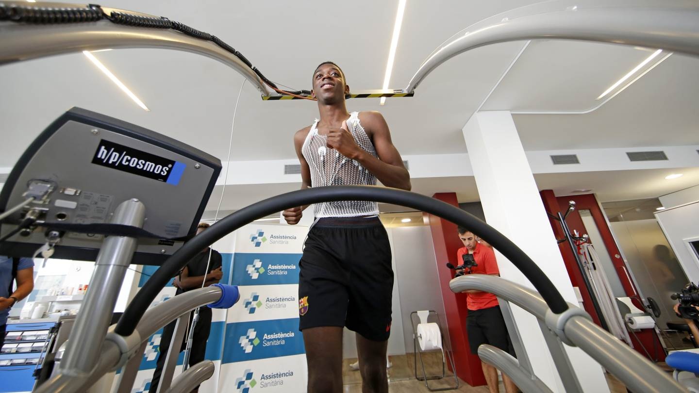 Ousmane Dembele chính thức gia nhập Barcelona ảnh 1 Ousmane Dembele chinh thuc gia nhap Barcelona anh 1