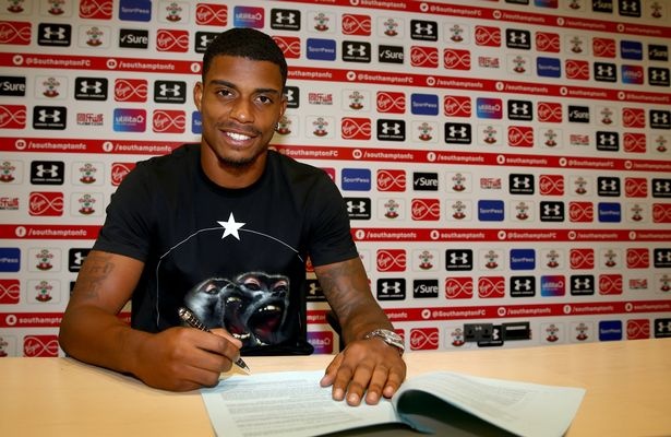 Toan bo hop dong da hoan tat tai Premier League anh 14