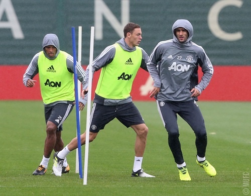 Dan sao MU dam mua luyen tap truoc tran chien voi Southampton anh 9