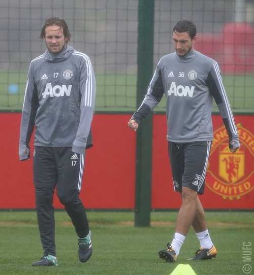 Dan sao MU dam mua luyen tap truoc tran chien voi Southampton anh 4