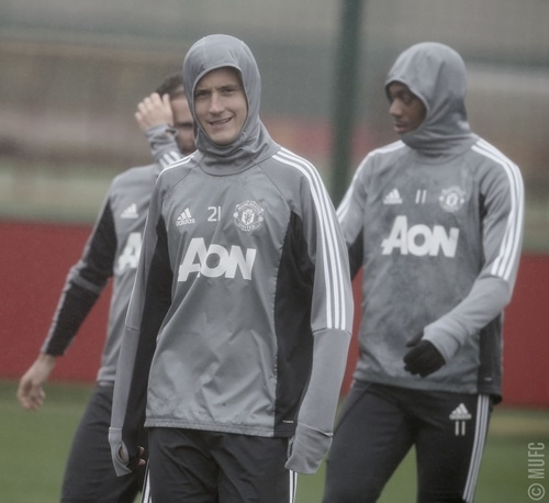 Dan sao MU dam mua luyen tap truoc tran chien voi Southampton anh 6