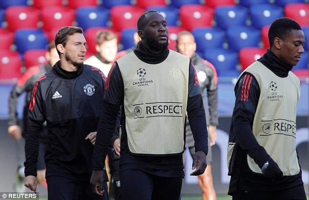 Dan sao MU vui ve luyen tap truoc cuoc chien voi CSKA Moscow anh 6