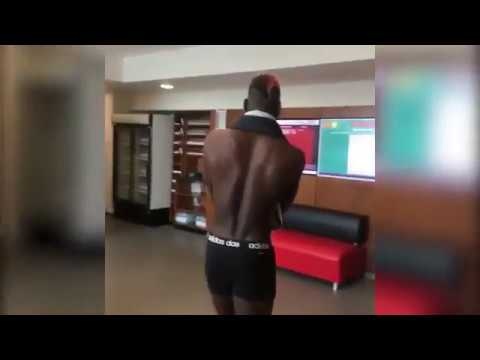 Pogba the hien ky nang nhay mua trong thoi gian duong thuong hinh anh