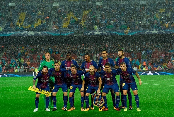 Messi toa sang giup 10 nguoi Barca danh bai Olympiacos anh 1