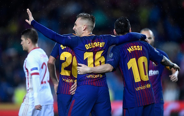 Messi toa sang giup 10 nguoi Barca danh bai Olympiacos anh 3