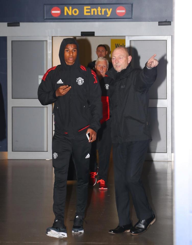 Danh bai Benfica,  dan sao MU vui ve tro ve ngay trong dem anh 3