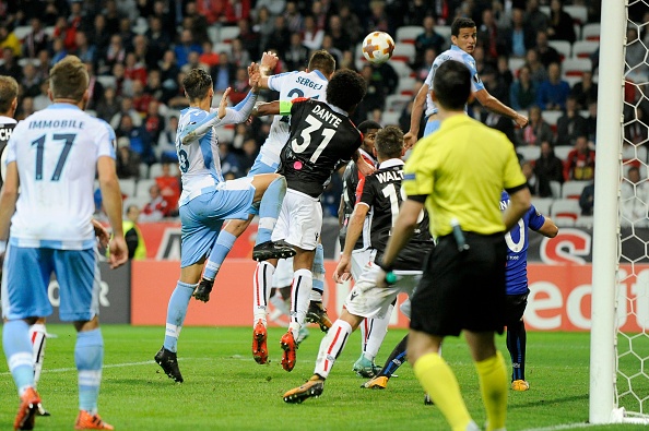 Balotelli ghi ban,  Nice van de Lazio nguoc dong anh 9