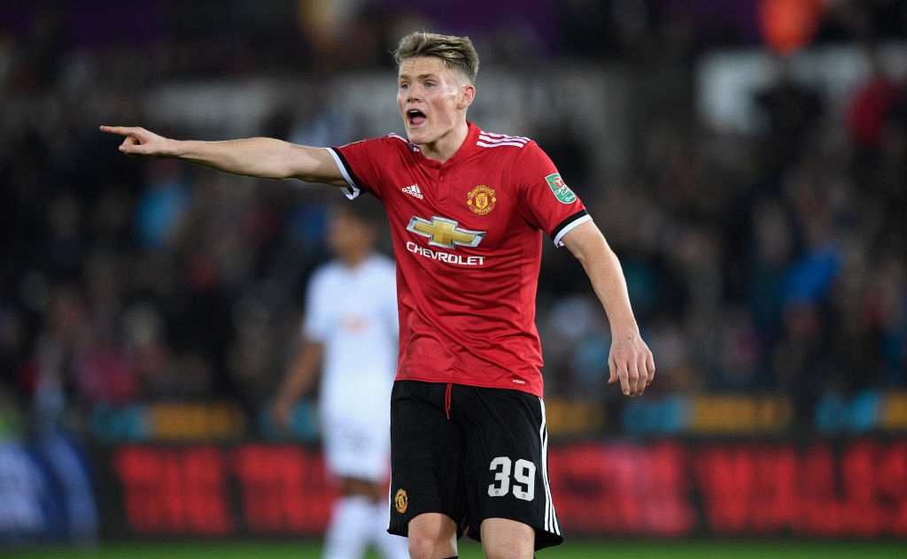 HLV Jose Mourinho khen ngợi hai sao trẻ sau chiến thắng tại Carabao Cup ảnh 1 HLV Jose Mourinho khen ngoi hai sao tre sau chien thang tai Carabao Cup anh 1