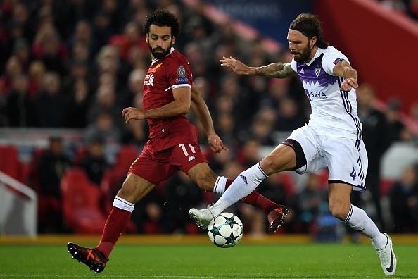 Salah toa sang giup Liverpool giu vung ngoi dau bang E anh 5