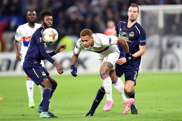 Depay toa sang khien Rooney som roi Europa League anh 2