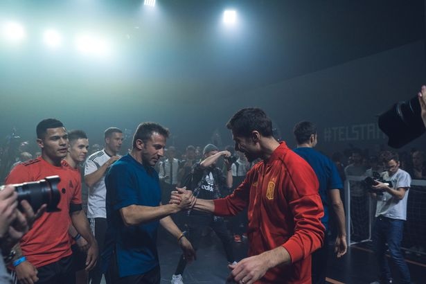 Zidane va Messi dan dau dan sao ra mat trai bong World Cup 2018 anh 7