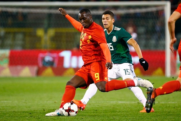 Lukaku lap cu dup giup Bi cam hoa 3-3 truoc Mexico hinh anh