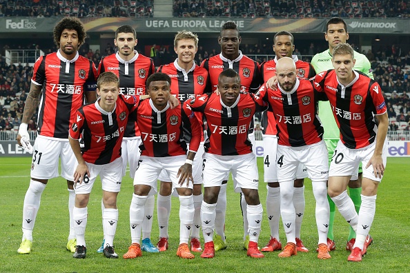 'Ngua chung' Balotelli lap cu dup dua Nice vao vong knock-out anh 1
