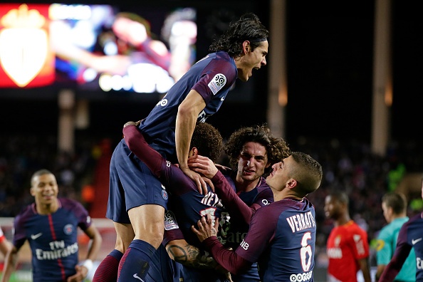 Neymar da penalty,  PSG chem tre ngoi dau bang anh 9