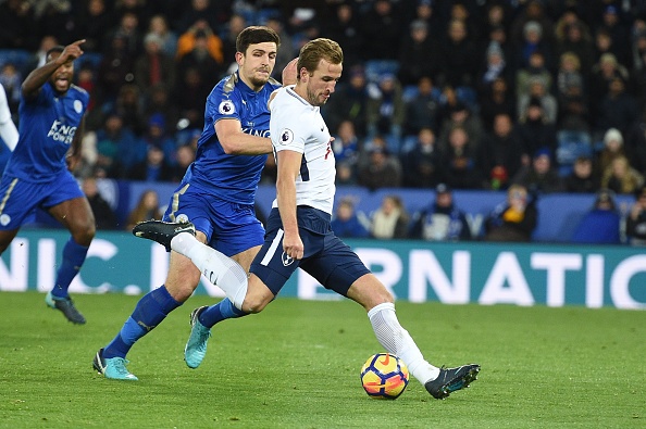 Vardy va Mahrez khien Tottenham hut hoi trong cuoc anh 8