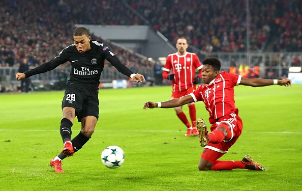 Mbappe toa sang khien Bayern vo mong anh 3