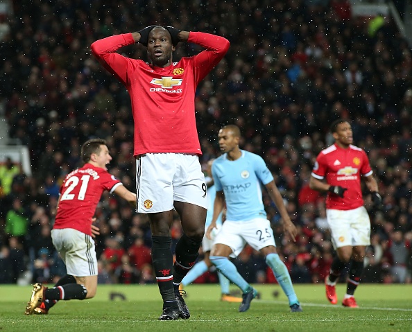 Cham diem MU 1-2 MC: Dau an te hai cua Lukaku hinh anh