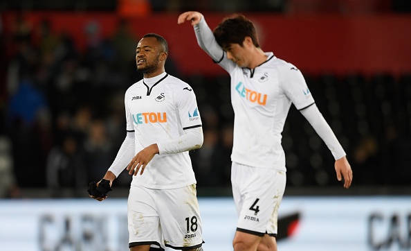 De bep Swansea 4-0,  Man City thiet lap ky luc tai Premier League anh 10