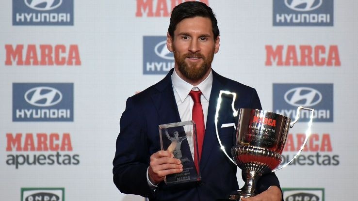 Messi lien tiep vuot Ronaldo o hai giai thuong danh gia nhat La Liga hinh anh