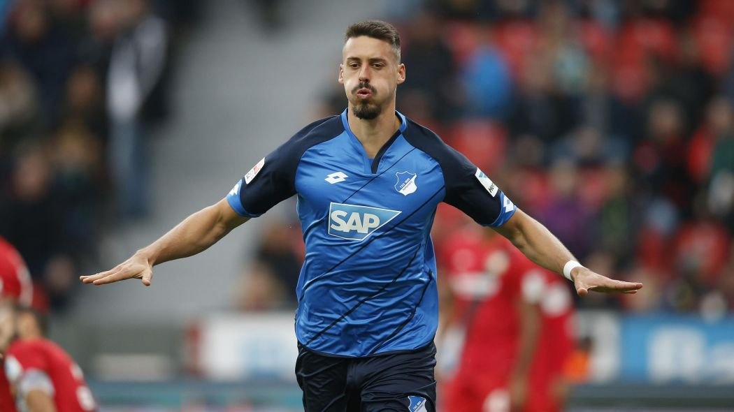 Man City hỏi mua người cũ của MU,  Bayern có người thay Lewandowski? ảnh 2 Man City hoi mua nguoi cu cua MU,  Bayern co nguoi thay Lewandowski? anh 2
