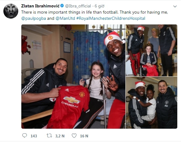 Cắt ngày tập, dàn sao Man Utd tặng quà Giáng sinh cho các bệnh nhân nhí ảnh 3 Cat ngay tap, dan sao Man Utd tang qua Giang sinh cho cac benh nhan nhi anh 3