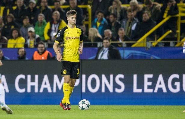 5 ban hop dong Mourinho nham toi trong thang 1 anh 3