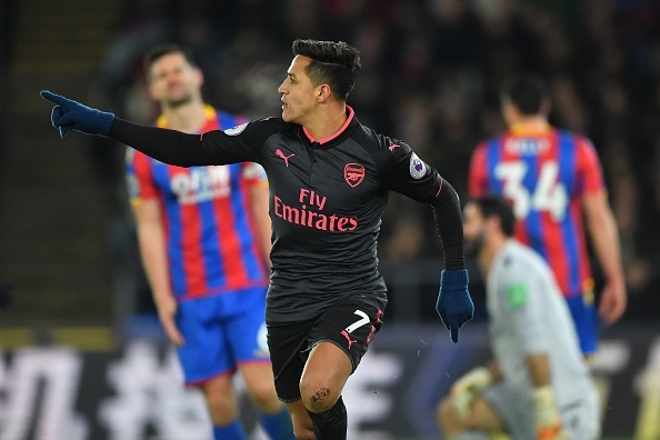 Arsenal giành chiến thắng trong ngày Wenger san bằng kỷ lục của Sir Alex Ferguson ảnh 6 Arsenal gianh chien thang trong ngay Wenger san bang ky luc cua Sir Alex Ferguson anh 6