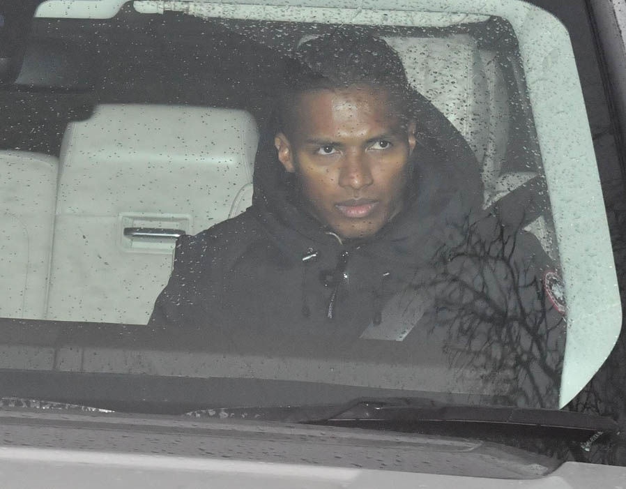 Hoi phuc than ky,  Ibra san sang tro lai anh 4