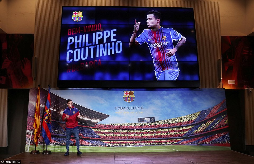 Coutinho rang ro ra mat Barcelona anh 3