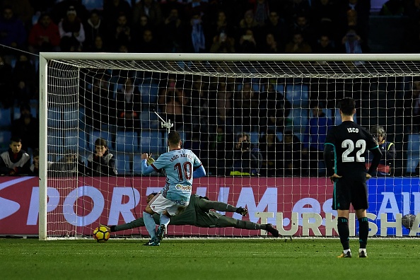 Ronaldo im tiếng,  Real thoát thua trước Celta Vigo ảnh 7 Ronaldo im tieng,  Real thoat thua truoc Celta Vigo anh 7