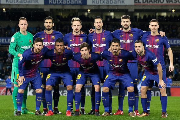 Song sat Messi - Suarez lap cong,  Barca bo xa Real Madrid 19 diem anh 1