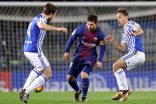 Song sat Messi - Suarez lap cong,  Barca bo xa Real Madrid 19 diem anh 3