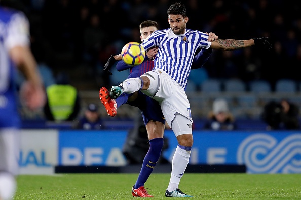 Song sat Messi - Suarez lap cong,  Barca bo xa Real Madrid 19 diem anh 4