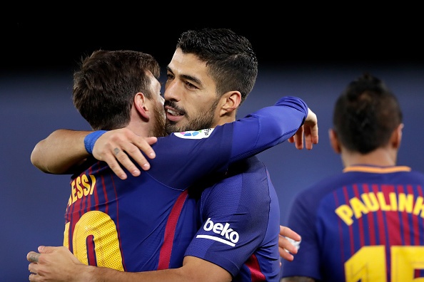 Song sat Messi - Suarez lap cong,  Barca bo xa Real Madrid 19 diem anh 7