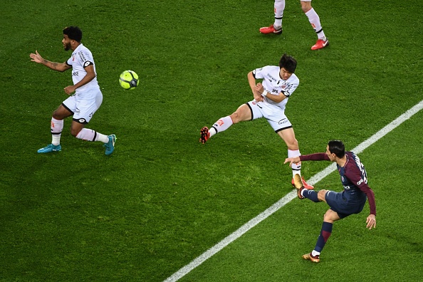 Neymar ghi 4 ban,  PSG huy diet Dijon 8-0 anh 2