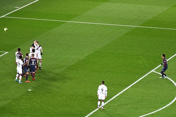 Neymar ghi 4 ban,  PSG huy diet Dijon 8-0 anh 6